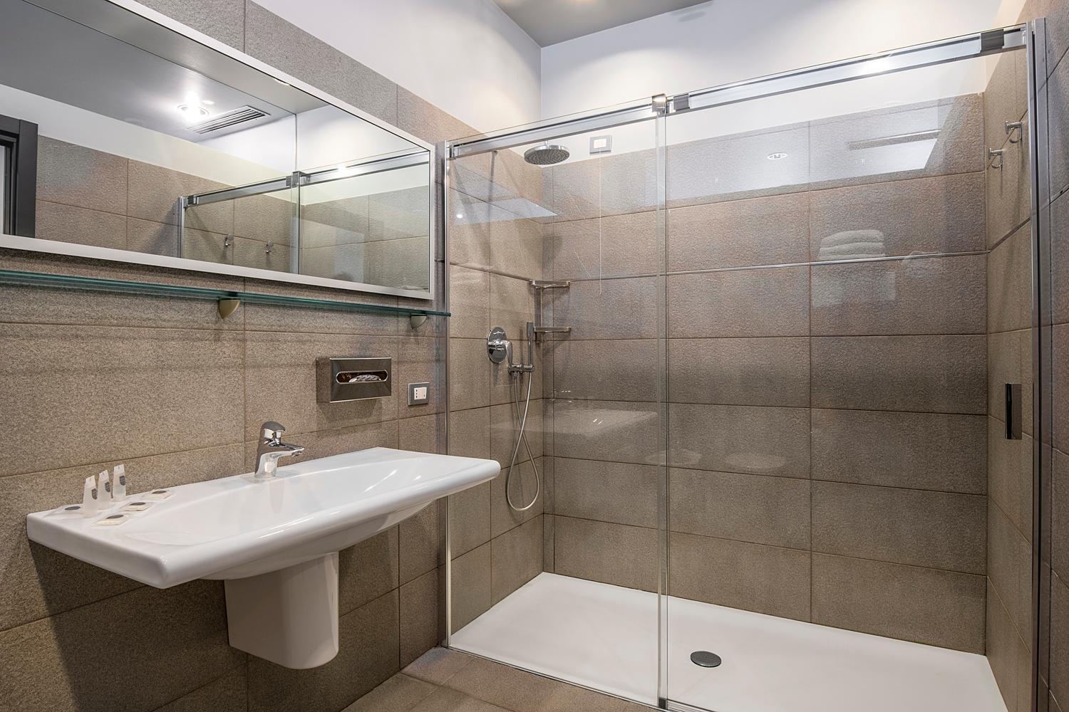 Hotel Verona Luaran gambar