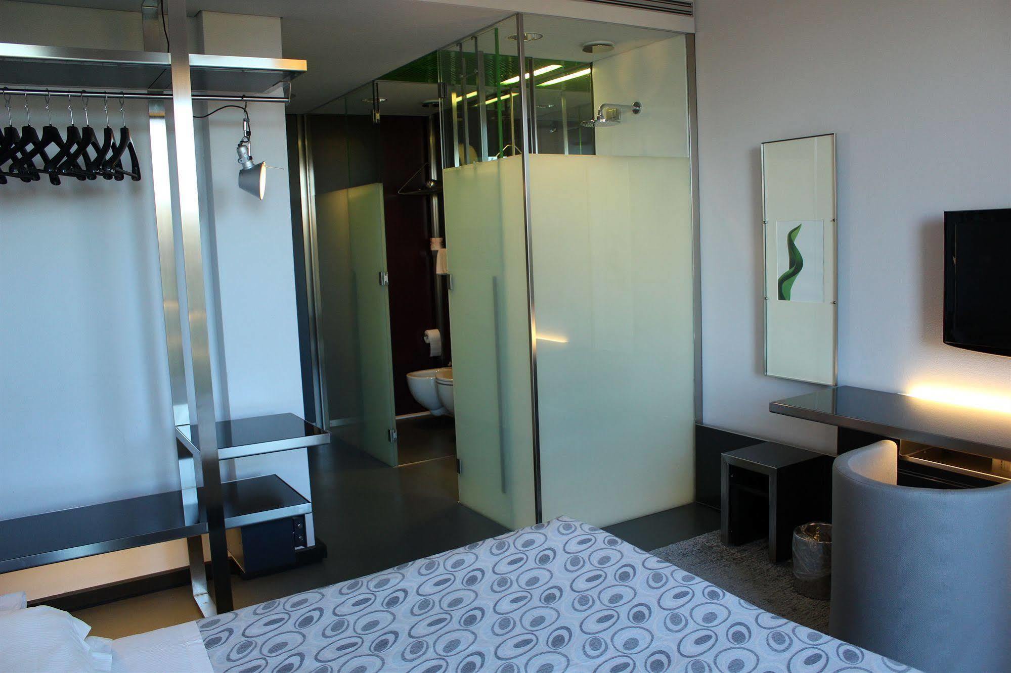 Hotel Verona Luaran gambar
